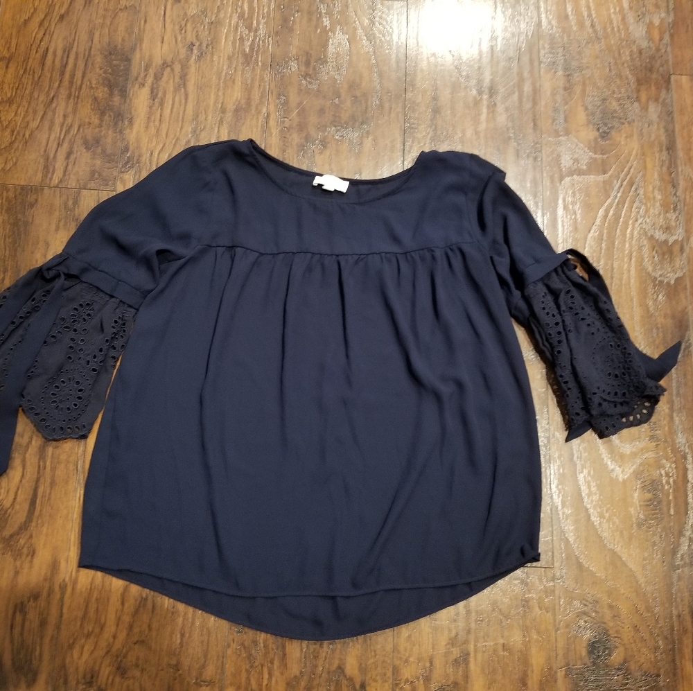 Loft Outlet Blouse 3/4 Sleeve Eyelet Trim Size M Medium Navy Blue Super Cute!!